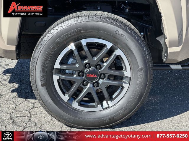 Certified 2026 Toyota Tacoma TRD Sport AWD/4WD image 11