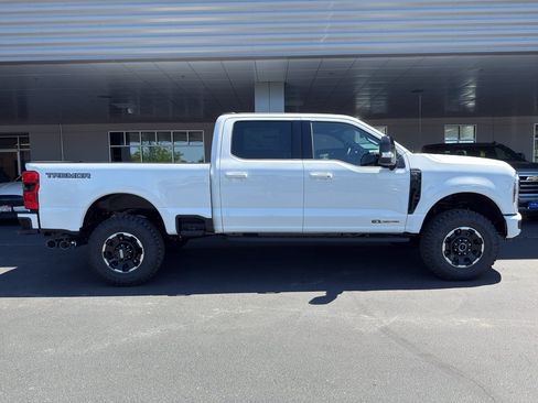 New 2026 Ford F350 Platinum w/ Tremor Off-Road Package AWD/4WD image 3