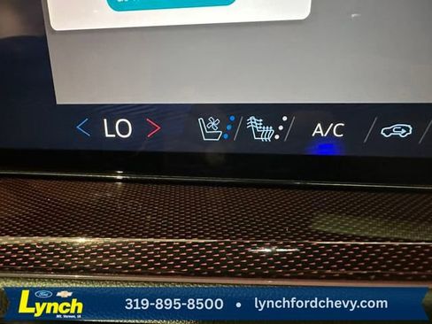 Used 2024 Chevrolet Traverse RS w/ LPO, Floor Liner Package image 14