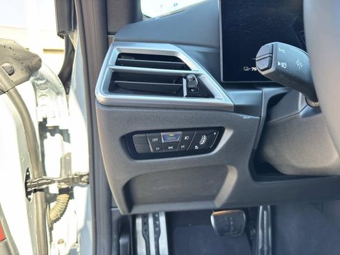 Used 2025 BMW i4 M50 w/ Premium Package image 32