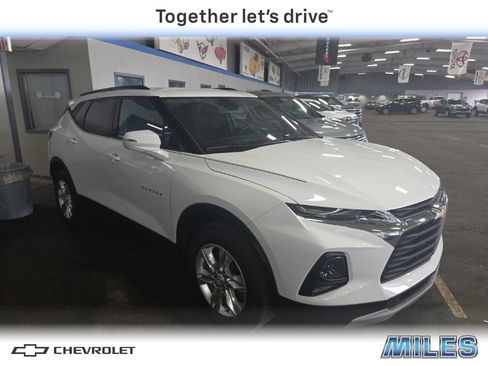 Used 2022 Chevrolet Blazer LT FWD image 1