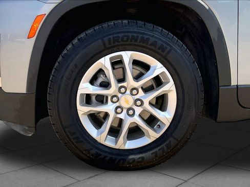 Used 2023 Chevrolet Traverse LS w/ Safety Package FWD image 11