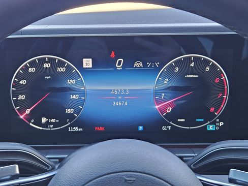 Used 2024 Mercedes-Benz GLE 450 4MATIC image 16