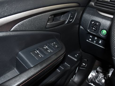 Certified 2023 Honda Passport TrailSport image 32