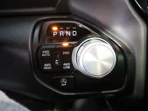 Used 2024 RAM 1500 Laramie AWD/4WD image 37
