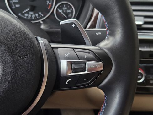 Used 2018 BMW 320i xDrive Sedan image 19