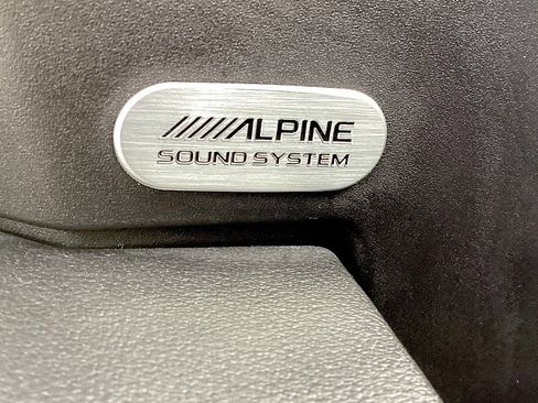 Used 2022 Dodge Charger Scat Pack image 11