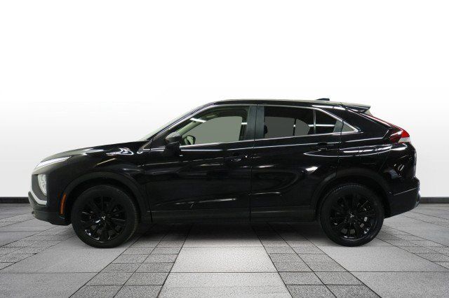 Used 2023 Mitsubishi Eclipse Cross LE AWD/4WD image 4