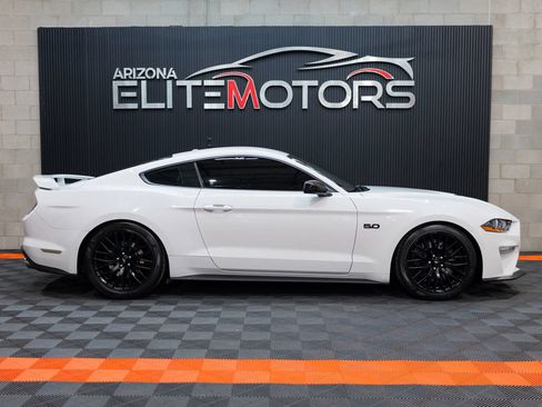 Used 2019 Ford Mustang GT w/ GT Performance Package RWD image 9
