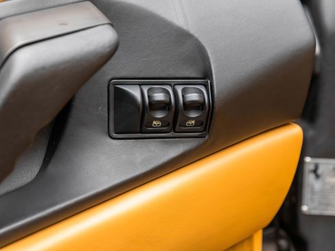 Used 1996 Ferrari F355 GTS RWD image 13