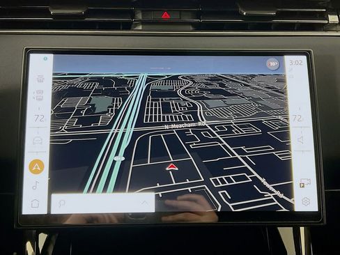 Used 2024 Land Rover Range Rover Sport Autobiography image 13