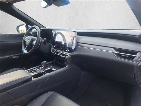 Used 2025 Lexus RX 350 F Sport w/ Convenience Package FWD image 17