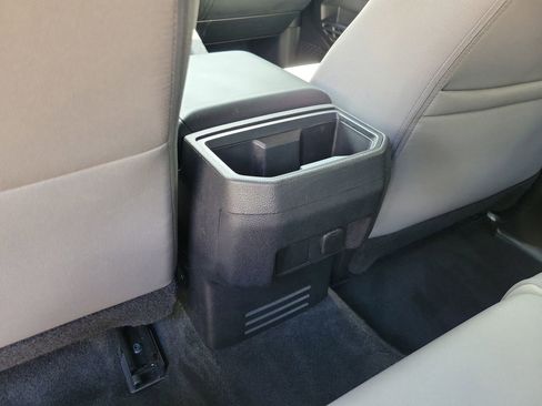 Used 2024 Toyota Tacoma SR5 RWD image 10