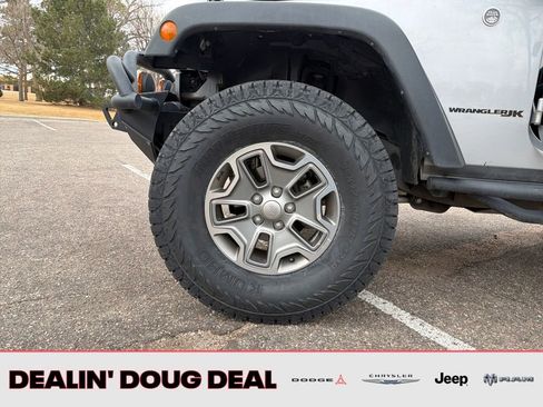 Used 2018 Jeep Wrangler Rubicon w/ Power Convenience Group image 22