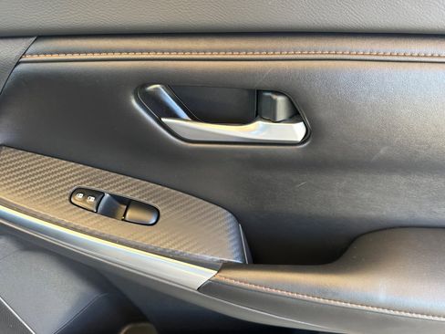 Used 2022 Nissan Sentra SR w/ Trunk Package image 21