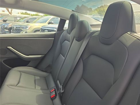 Used 2025 Tesla Model 3 Long Range RWD image 12