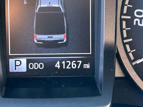 Used 2023 Toyota Tacoma TRD Off-Road w/ Technology Package image 14