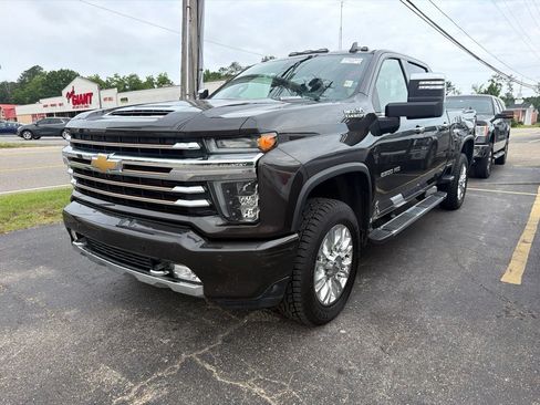 Used 2020 Chevrolet Silverado 2500 High Country w/ Z71 Off-Road Package AWD/4WD image 1