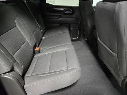 Used 2023 Chevrolet Silverado 1500 LT AWD/4WD image 43