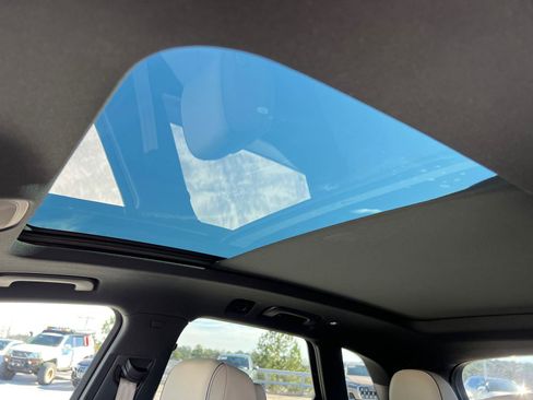 Used 2025 Audi Q5 2.0T Premium w/ Convenience Plus Package image 33