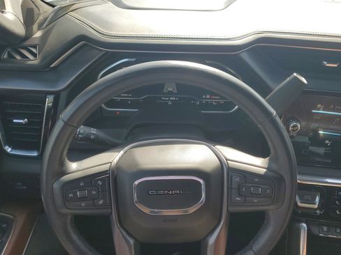 Used 2024 GMC Sierra 2500 Denali Ultimate image 23