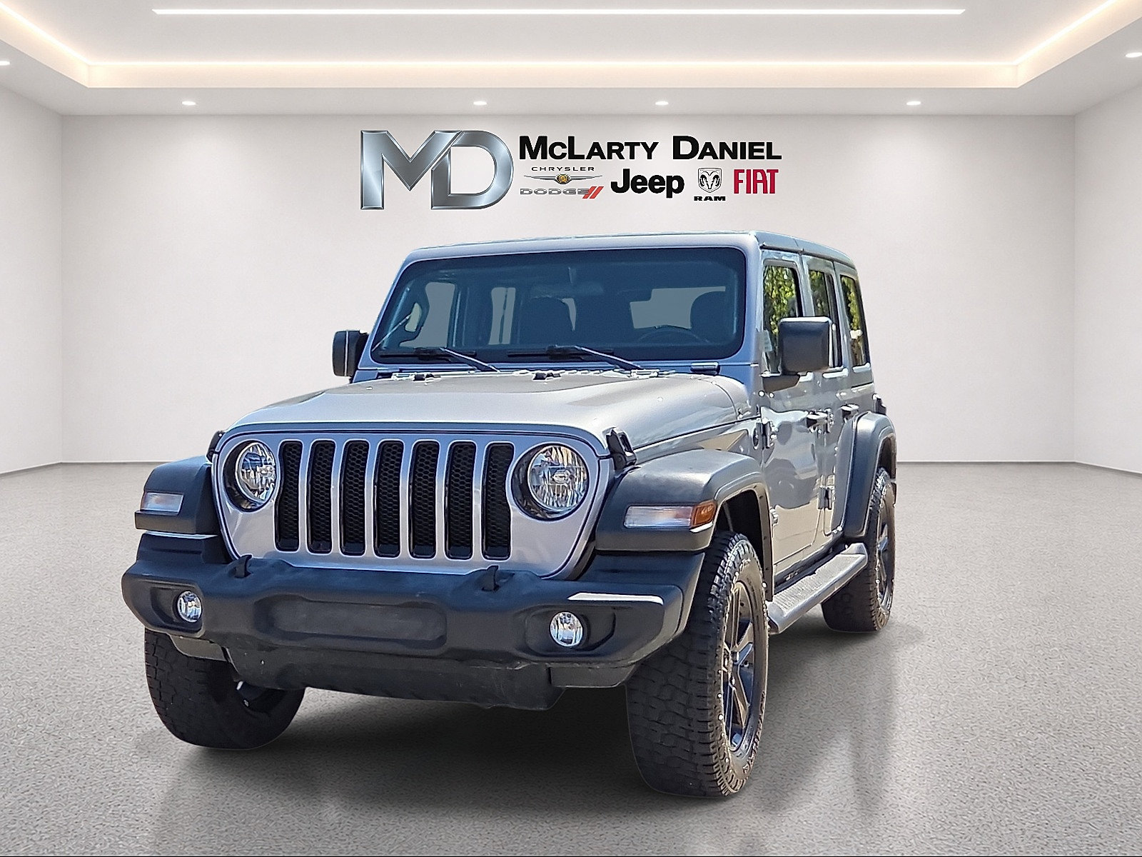 Used 2020 Jeep Wrangler Unlimited Sport AWD/4WD image 2