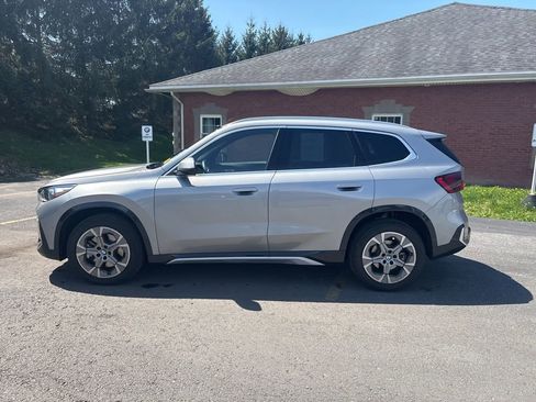 Used 2025 BMW X1 xDrive28i w/ Convenience Package AWD/4WD image 7