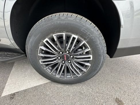 New 2026 GMC Yukon Elevation w/ LPO, Floor Liner Package image 9