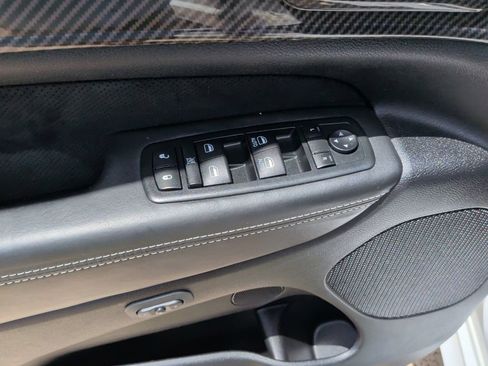 Used 2013 Jeep Grand Cherokee SRT8 AWD/4WD image 11