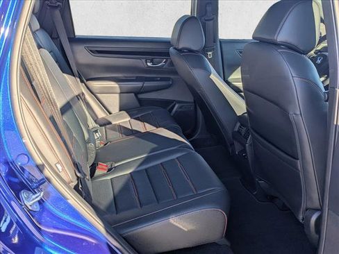 Used 2025 Honda CR-V Sport-L image 17