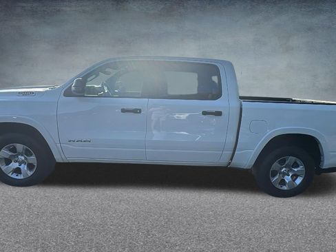 Used 2025 RAM 1500 Big Horn AWD/4WD image 8