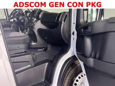 New 2025 RAM ProMaster 2500 w/ Convenience Group image 25