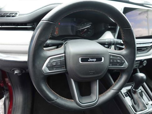 Used 2022 Jeep Compass Limited image 14