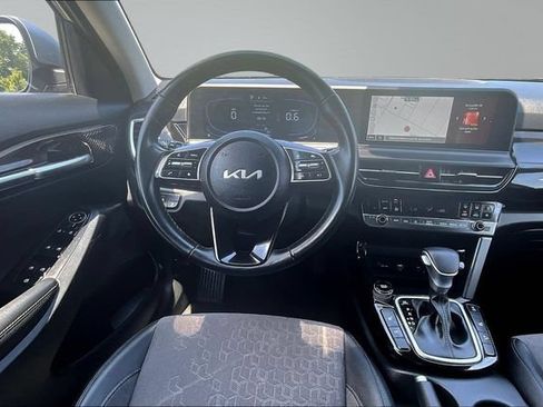 Certified 2026 Kia Seltos S AWD/4WD image 8