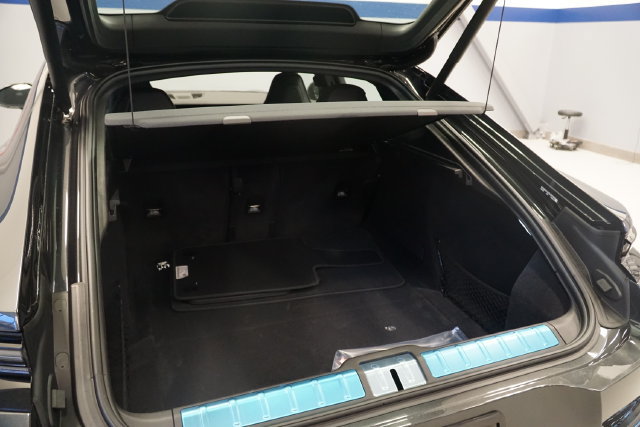 New 2026 Porsche Panamera 4 AWD/4WD image 9