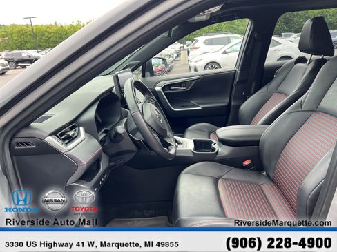 Used 2023 Toyota RAV4 XSE w/ Weather Package AWD/4WD image 15