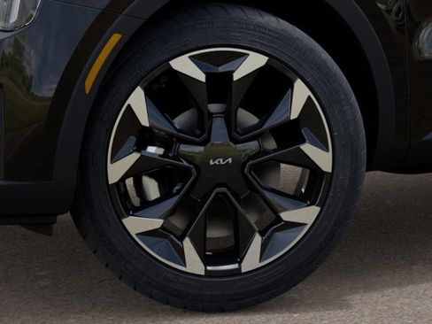 New 2025 Kia Sorento EX w/ Panoramic Sunroof Package image 10