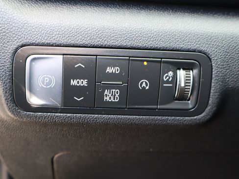 Used 2026 GMC Terrain AT4 w/ Convenience Package III AWD/4WD image 24