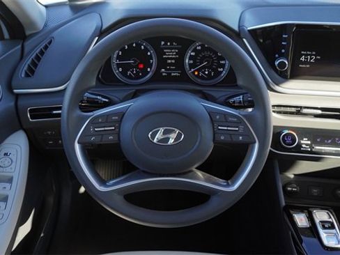 Used 2023 Hyundai Sonata SEL image 16