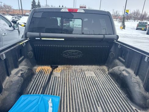 Used 2016 Ford F150 XLT w/ Equipment Group 302A Luxury image 9