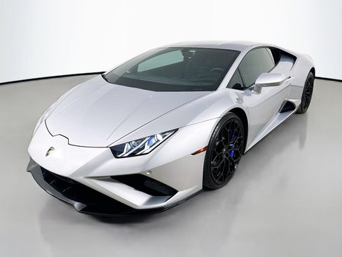 Used 2023 Lamborghini Huracan EVO RWD image 1