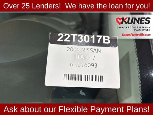 Used 2006 Nissan Titan SE image 30