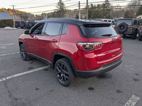New 2026 Jeep Compass Limited image 8
