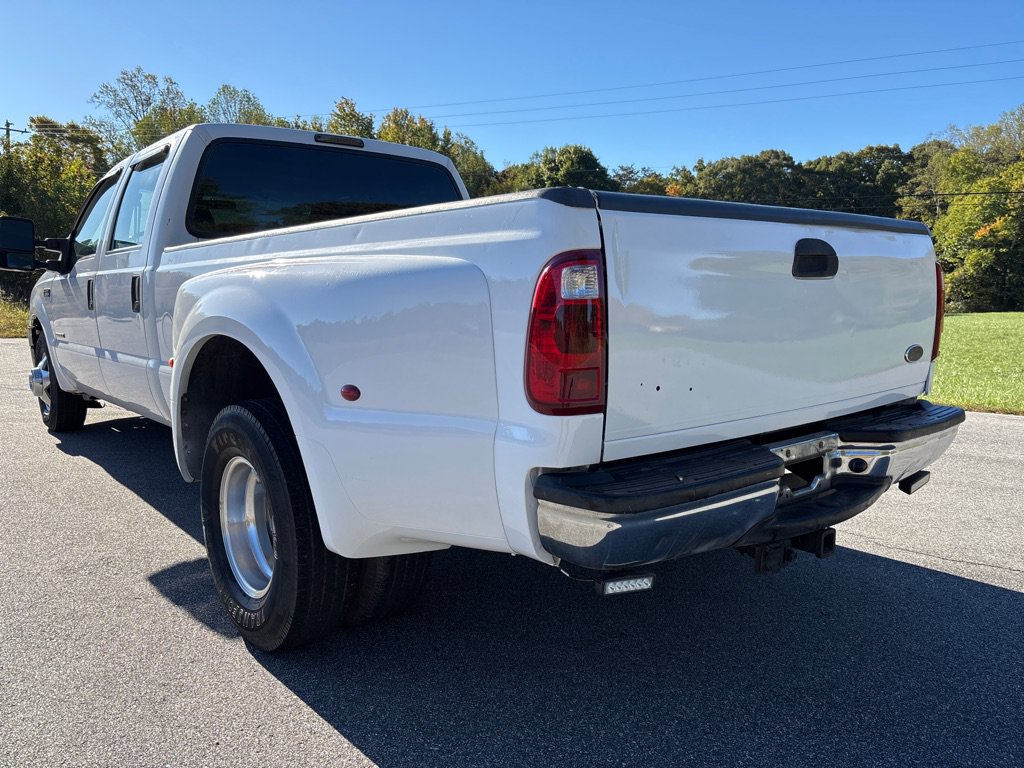 Used 2001 Ford F350 2WD Crew Cab DRW Super Duty image 3
