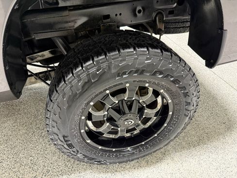 Used 2015 RAM 2500 Tradesman w/ Chrome Appearance Group image 6