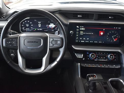 Used 2023 GMC Sierra 1500 Denali w/ Denali Reserve Package AWD/4WD image 2