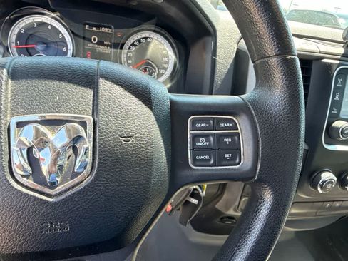 Used 2014 RAM 1500 Express RWD image 19