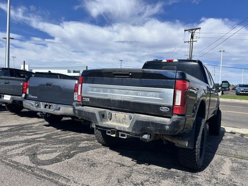 Used 2022 Ford F350 Platinum AWD/4WD image 4