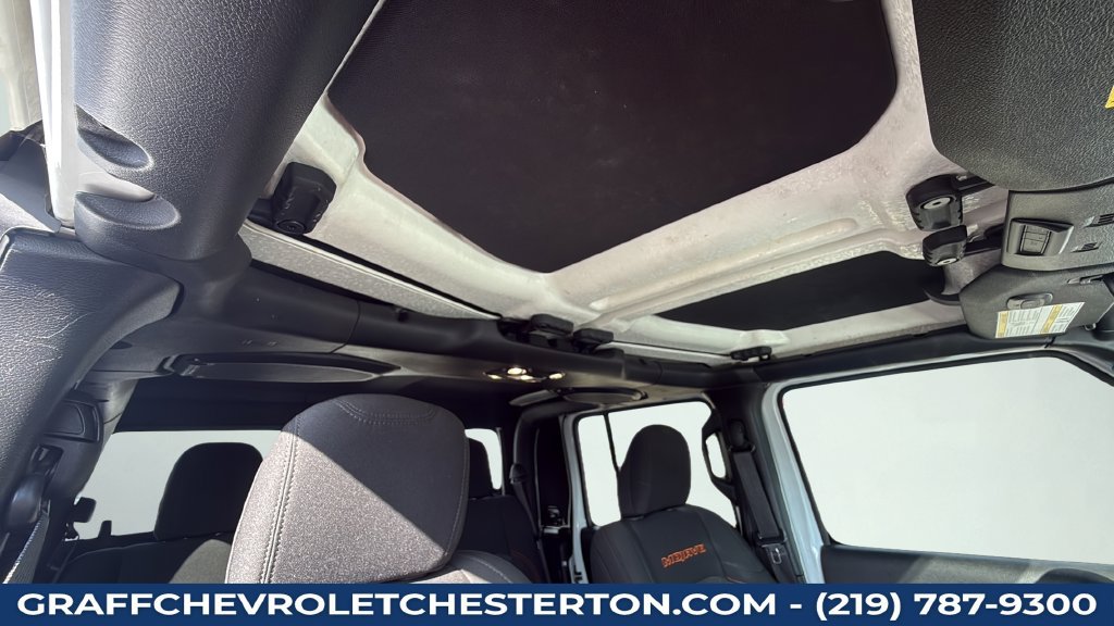 Used 2022 Jeep Gladiator Mojave w/ Trailer Tow Package AWD/4WD image 49