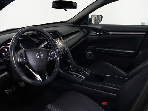 Used 2020 Honda Civic Sport image 18